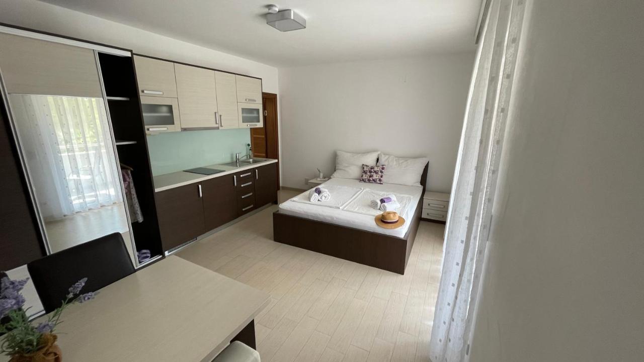Lavanda Apartments Baška Voda Dış mekan fotoğraf